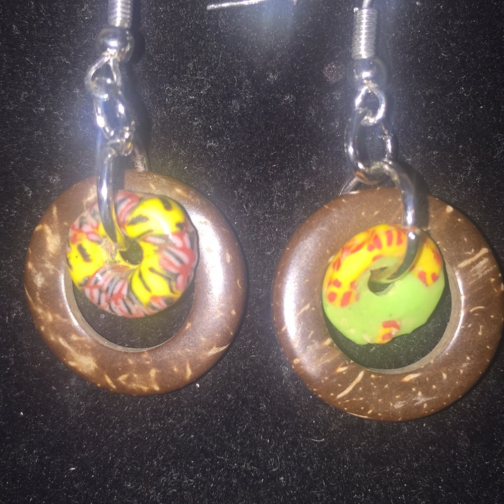 PARADISE - Picture 2 of 2